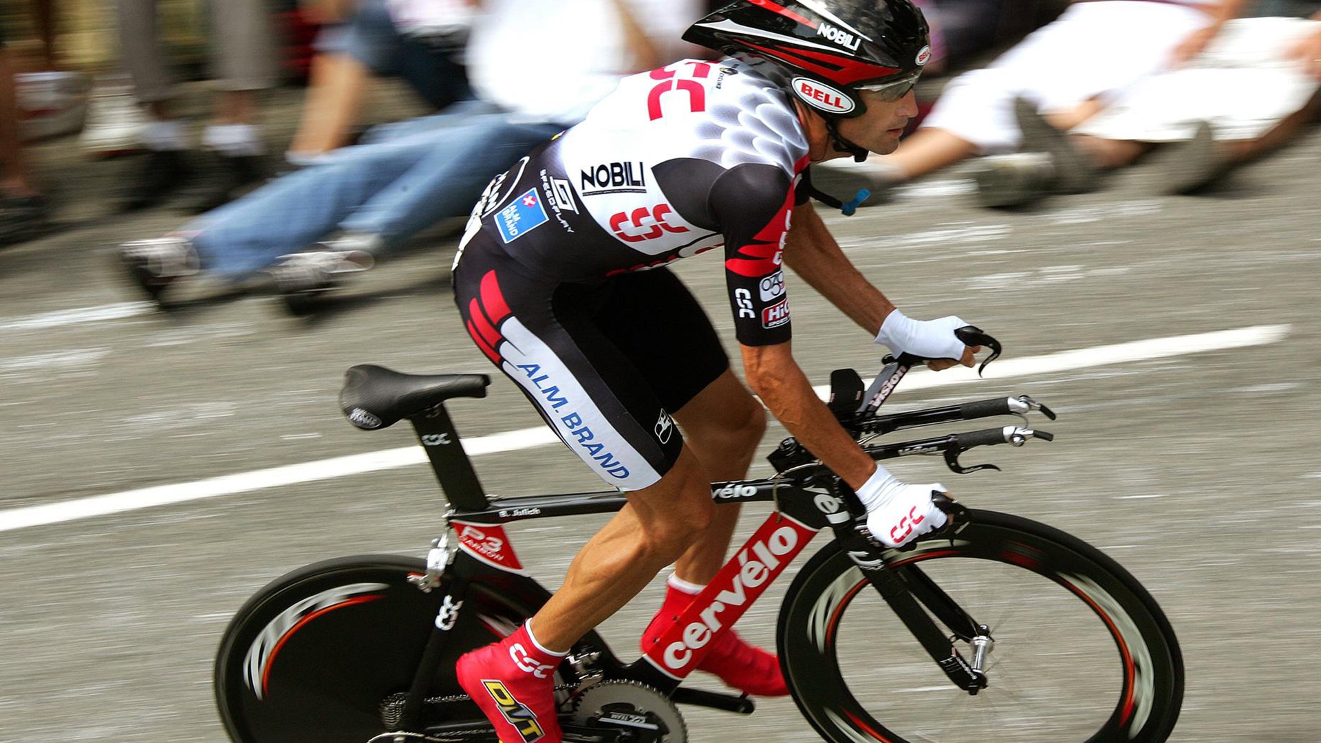 冠军技战术对比：中方节奏掌控更出色，冠军的比赛