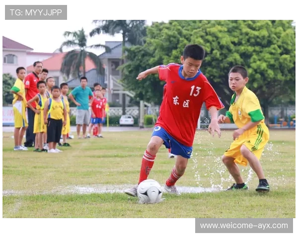 中国足球俱乐部青训设备与现代科技辅助落地案例，我国足球青训发展现状