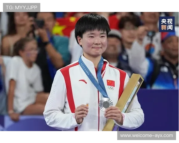 体育新闻中心记录中国运动员闪耀世界舞台，中国运动员精彩瞬间