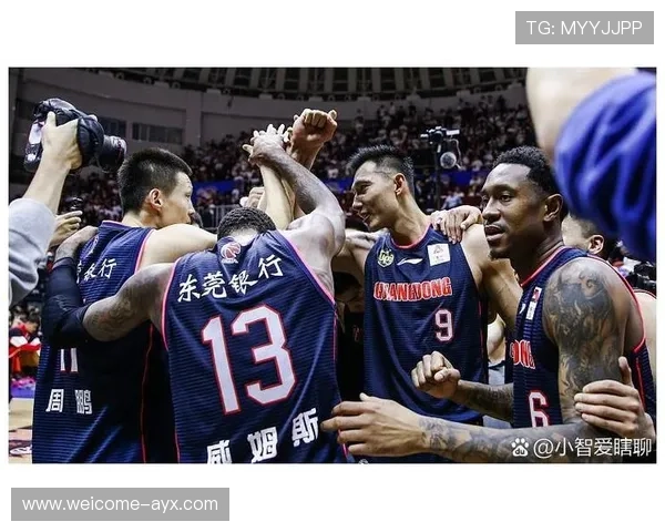 球员场上表现引专家关注,球员们在赛场上展现 球员场上表现引专家关注,球员们在赛场上展现