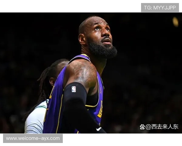 湖人主场险胜凯尔特人，詹姆斯砍下30分，2021nba湖人对凯尔特人